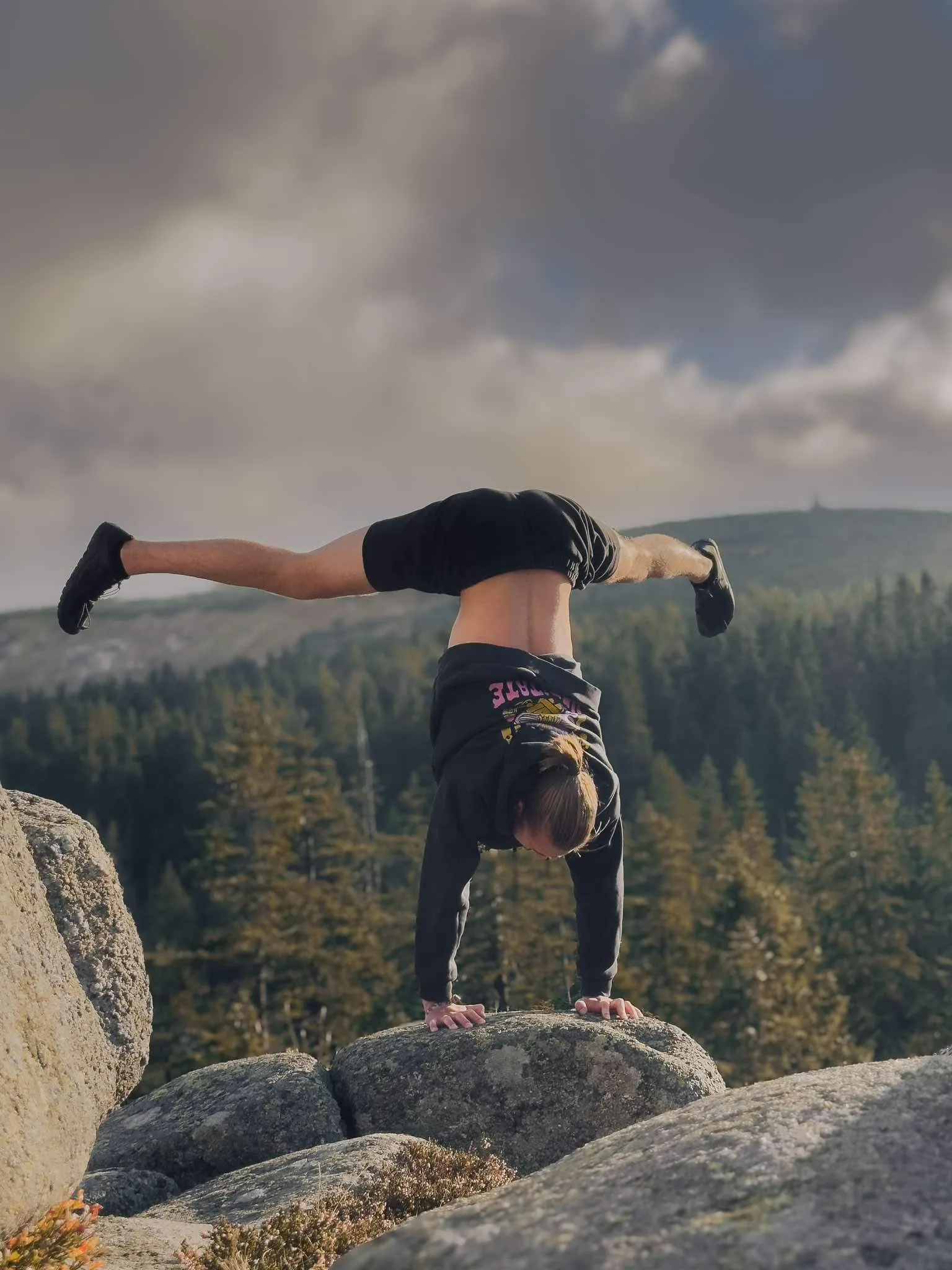 Handstand
