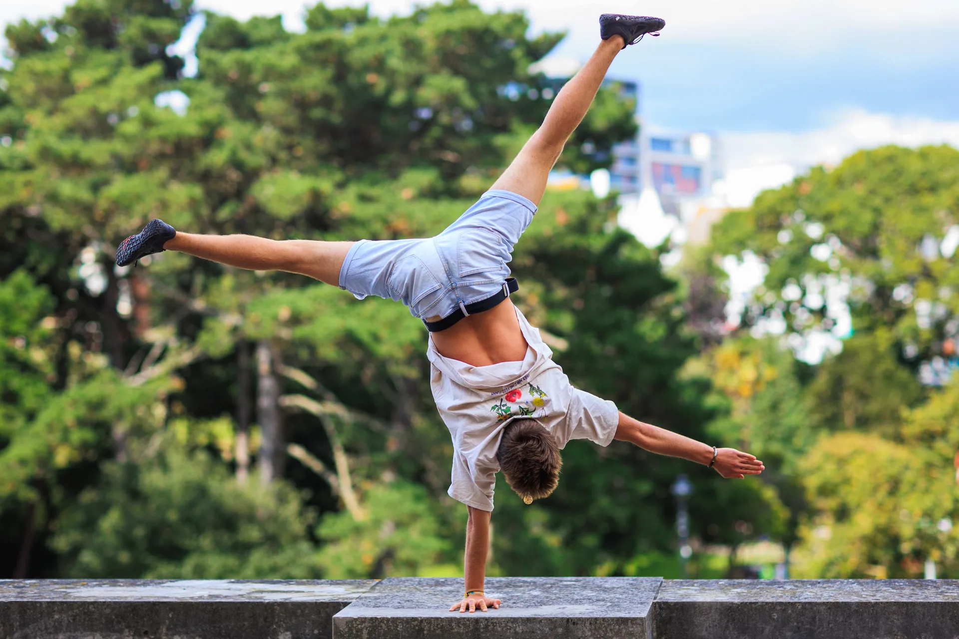 Kalistenika — Versatile Movement